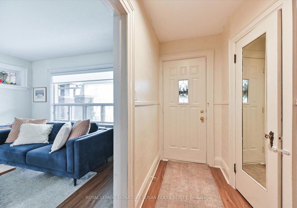 31-lesmount-avenue-east-york-ontario-e13119118