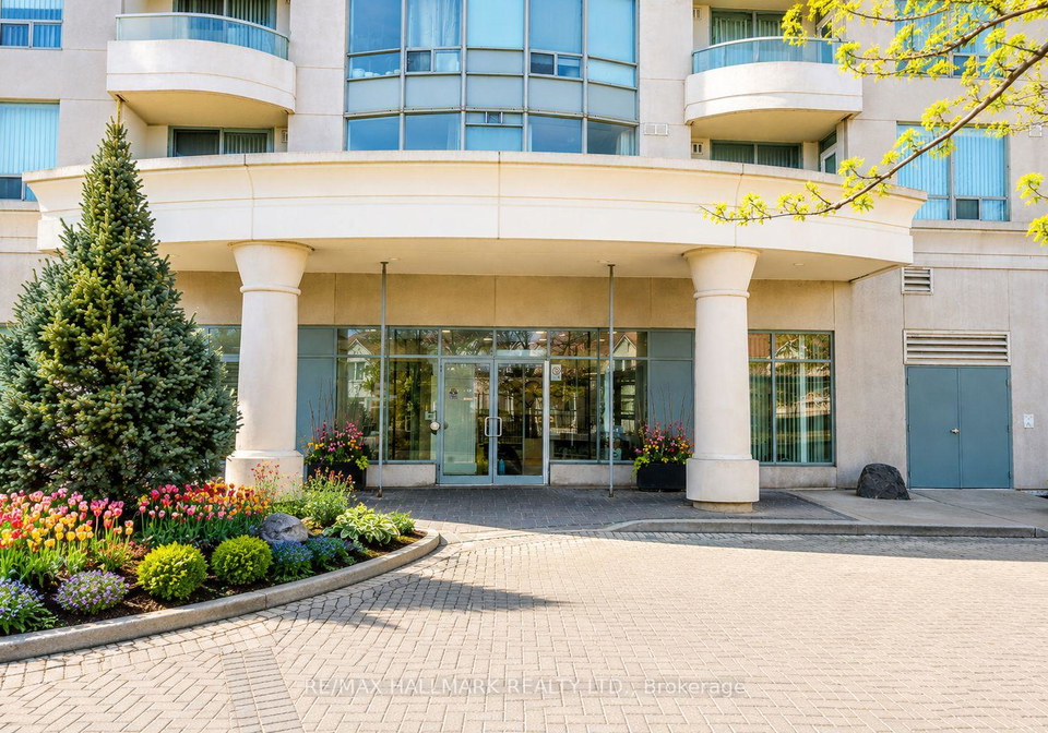 61-town-centre-court-scarborough-ontario-e13119328