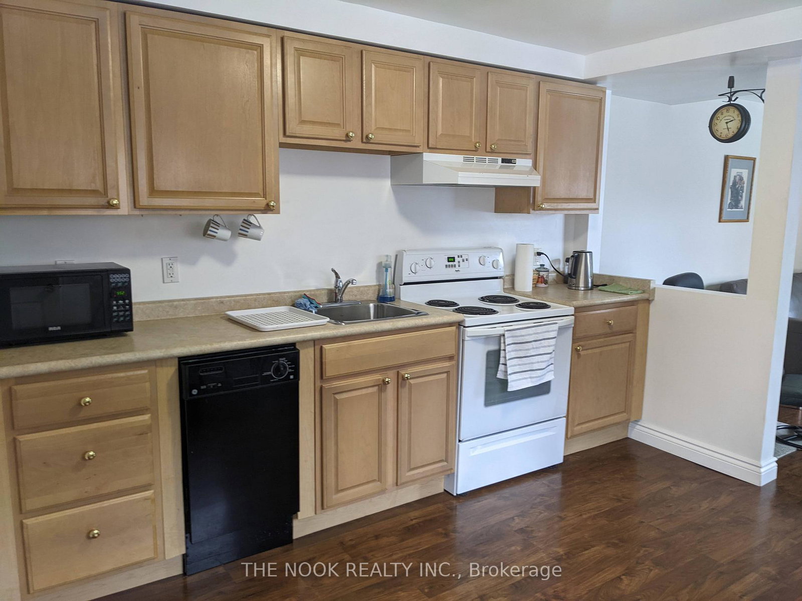 44-lincoln-street-ajax-ontario-e13119340