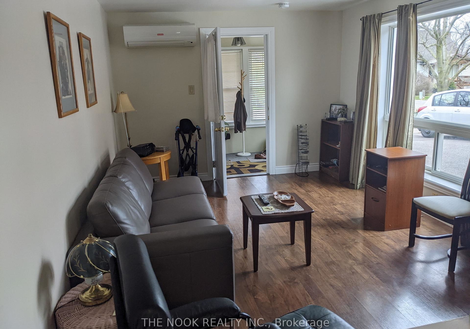 44-lincoln-street-ajax-ontario-e13119340