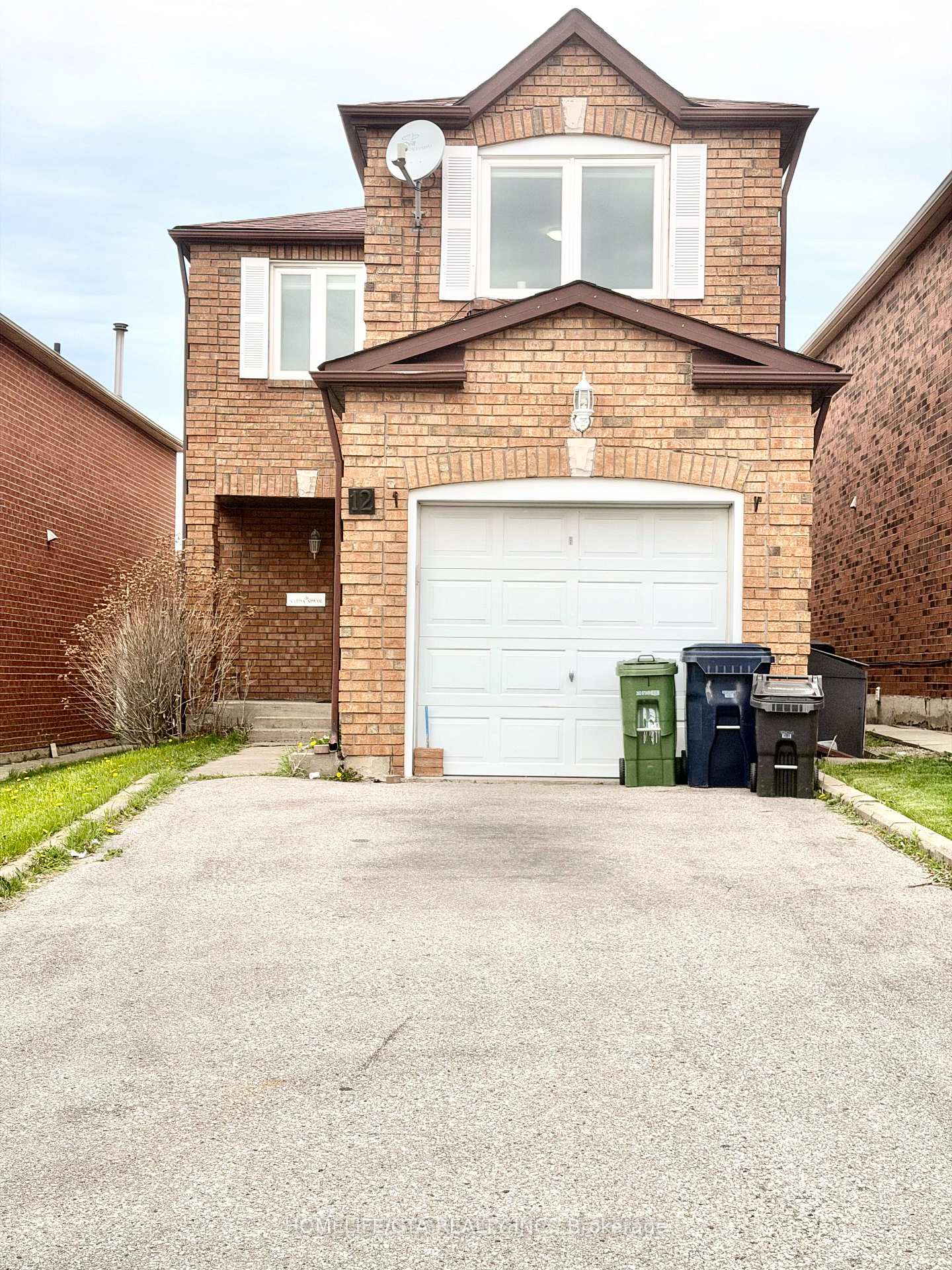 12-grayson-crescent-scarborough-ontario-e13119342