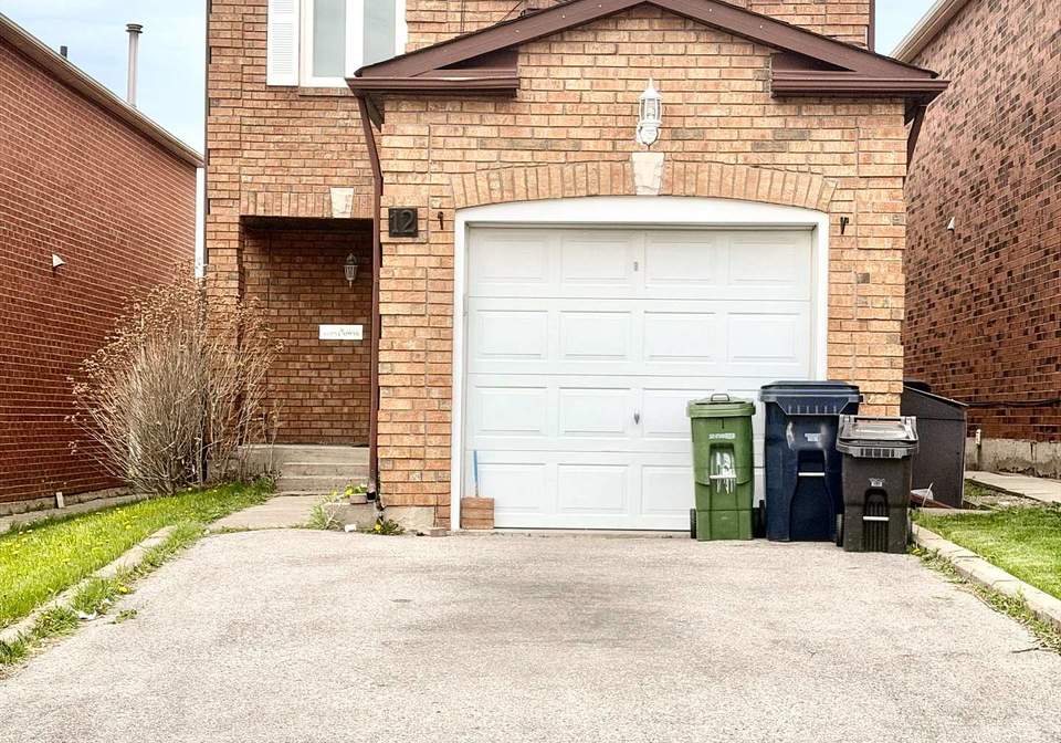 12-grayson-crescent-scarborough-ontario-e13119342