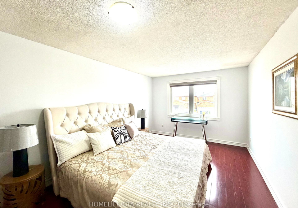 12-grayson-crescent-scarborough-ontario-e13119342