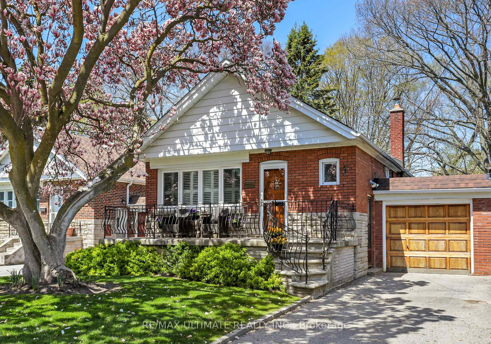 220-parkview-hill-crescent-east-york-ontario-e13119536