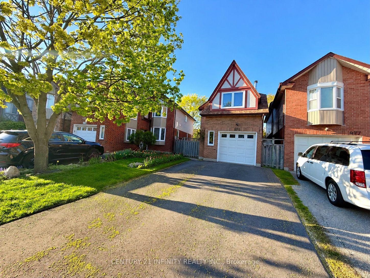 979-redbird-crescent-pickering-ontario-e13119964
