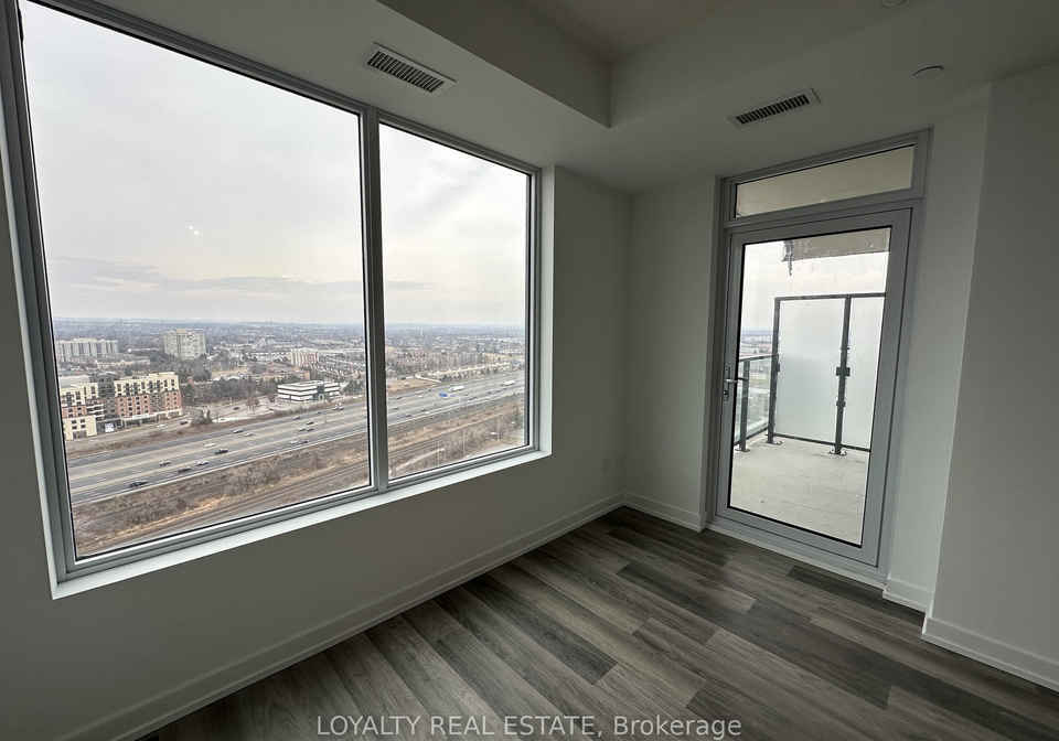 1435-celebration-drive-pickering-ontario-e13120002