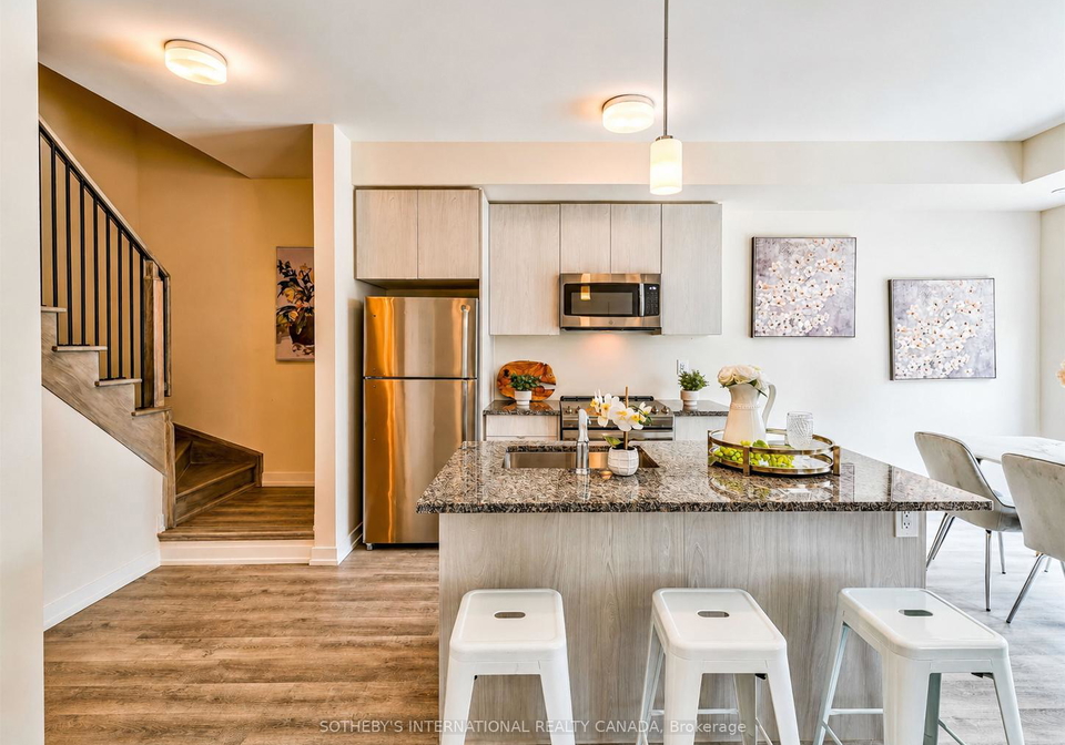 2550-castlegate-crossing-pickering-ontario-e13120138