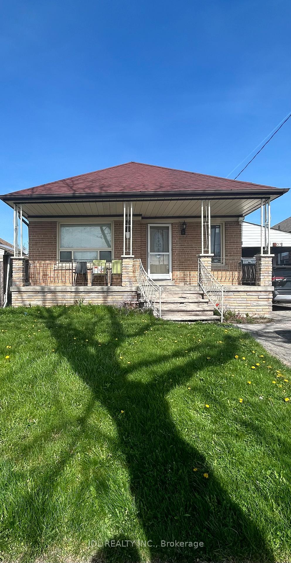 107-lilian-drive-scarborough-ontario-e13120980