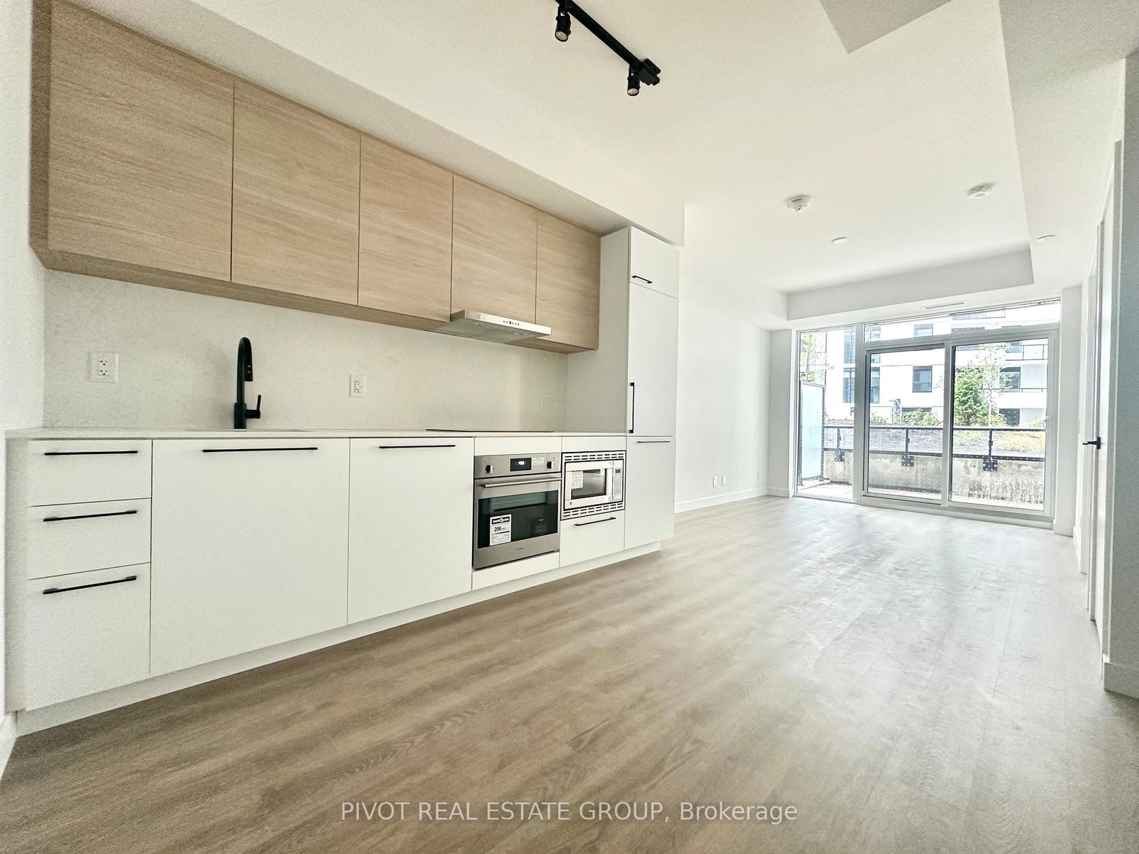 1050-eastern-avenue-toronto-ontario-e13121650