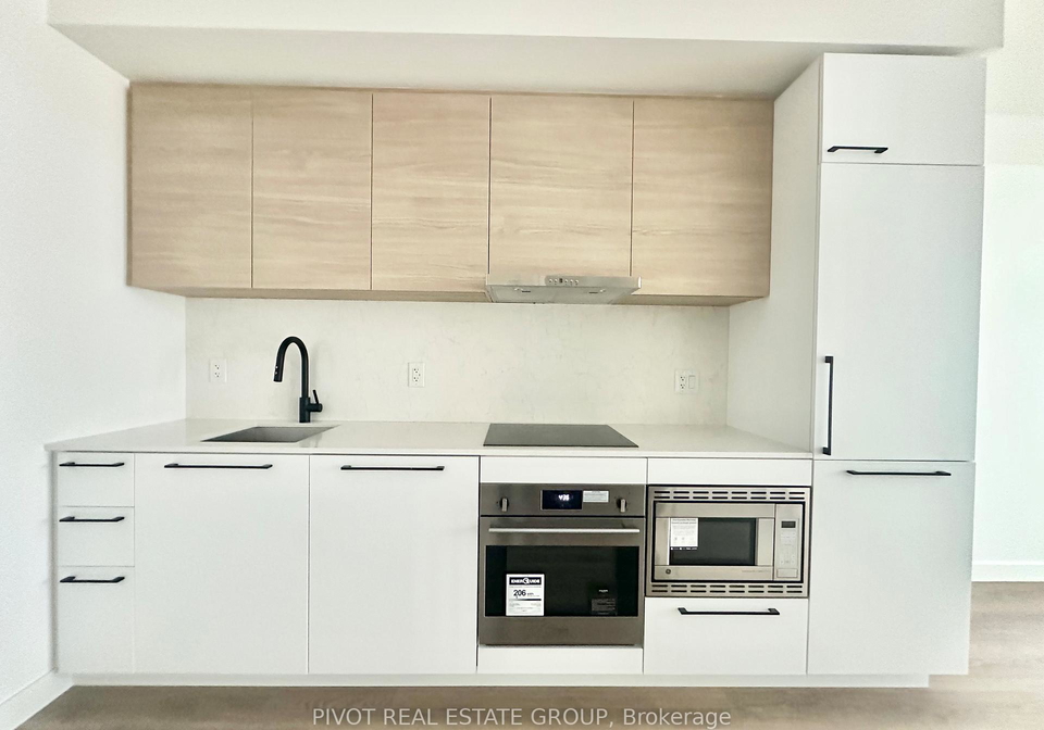 1050-eastern-avenue-toronto-ontario-e13121650
