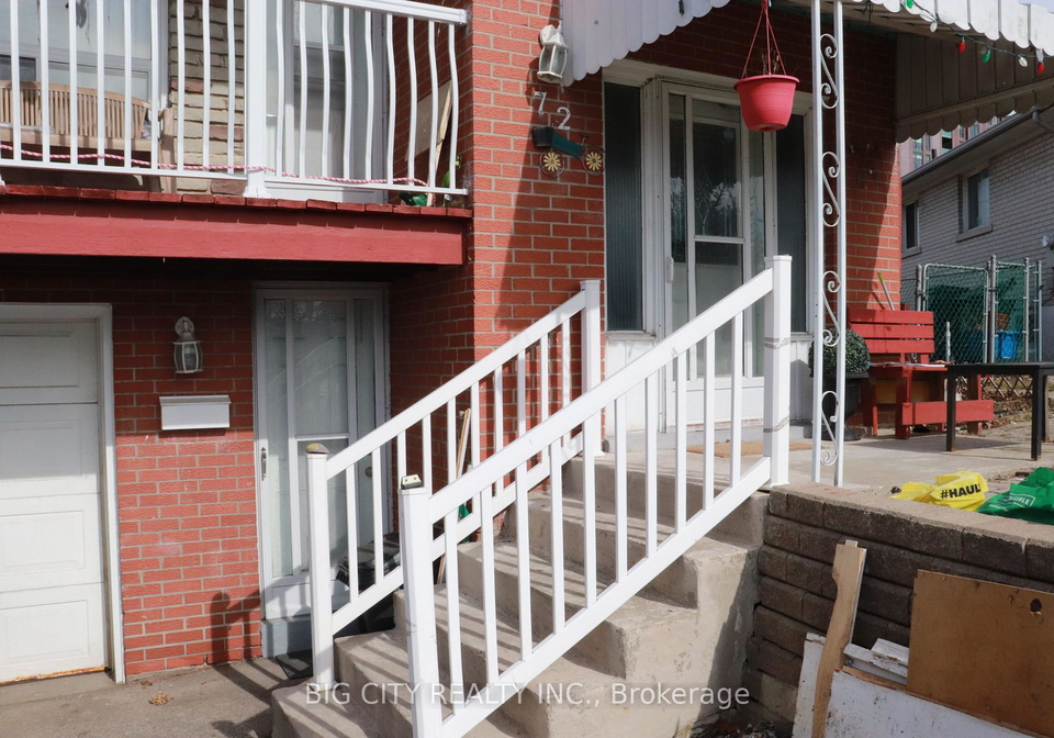 72-hepscott-terrace-scarborough-ontario-e13121710