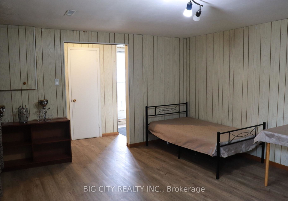 72-hepscott-terrace-scarborough-ontario-e13121710