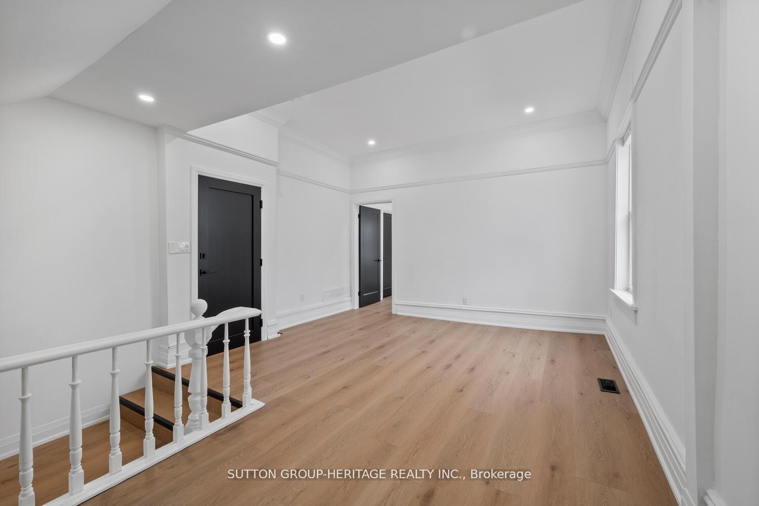 852-simcoe-street-n-oshawa-ontario-e13121792