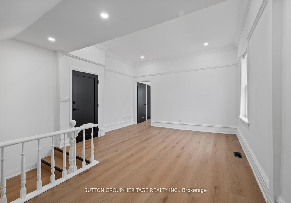 852-simcoe-street-n-oshawa-ontario-e13121792