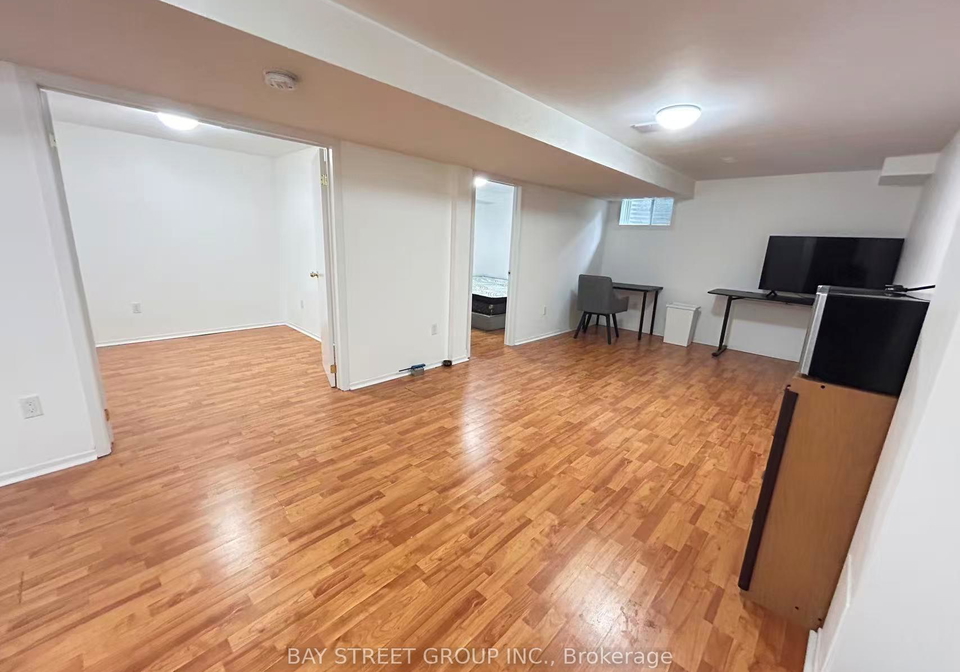 22-cardwell-avenue-scarborough-ontario-e13121808
