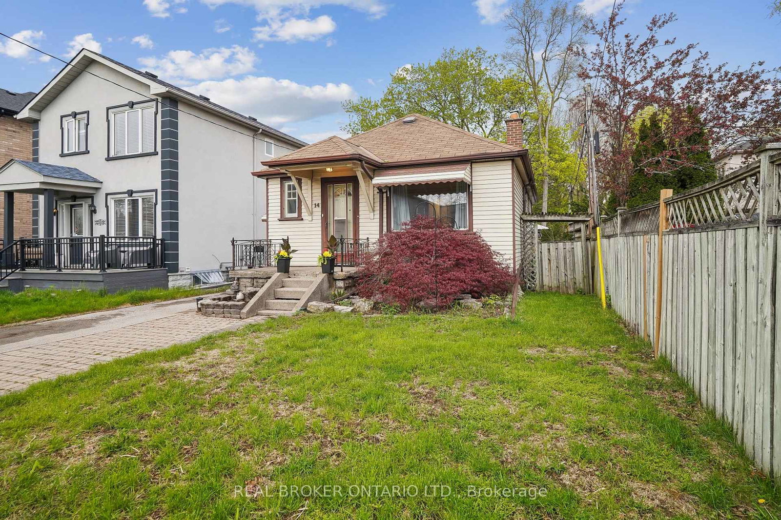 14-plains-road-east-york-ontario-e13121928