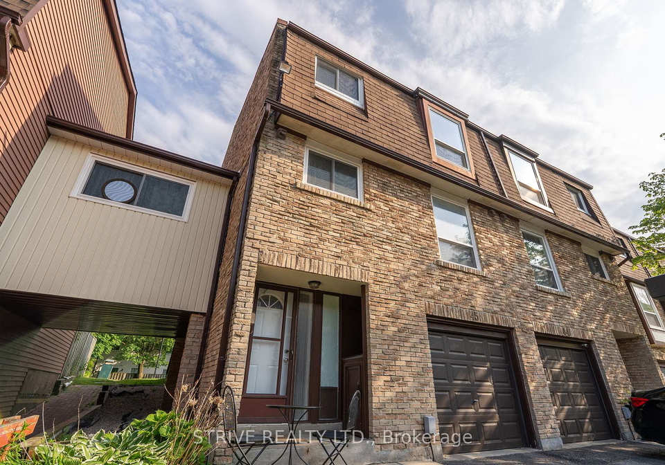 222-pearson-street-oshawa-ontario-e13122012
