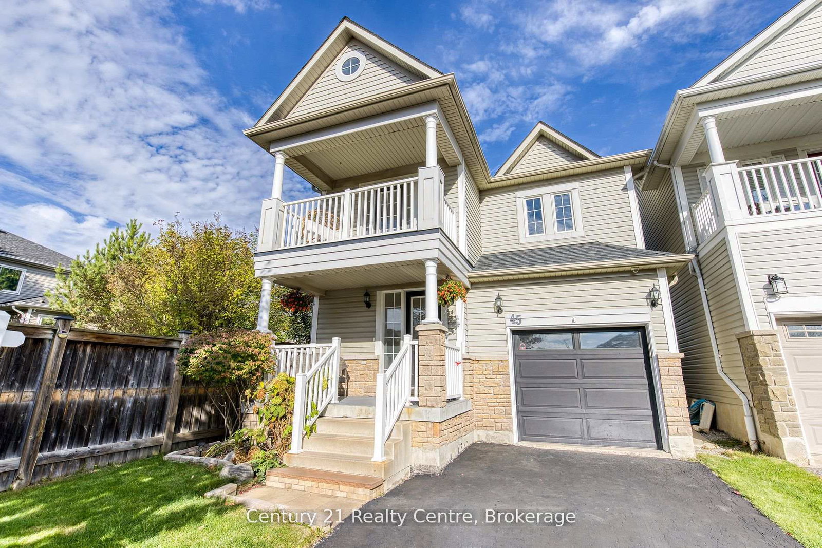 45-hatch-street-e-whitby-ontario-e13122132