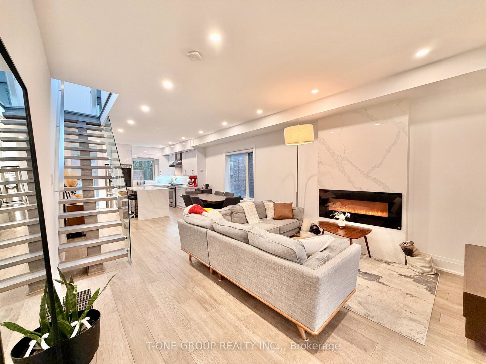 173-drayton-avenue-toronto-ontario-e13122332