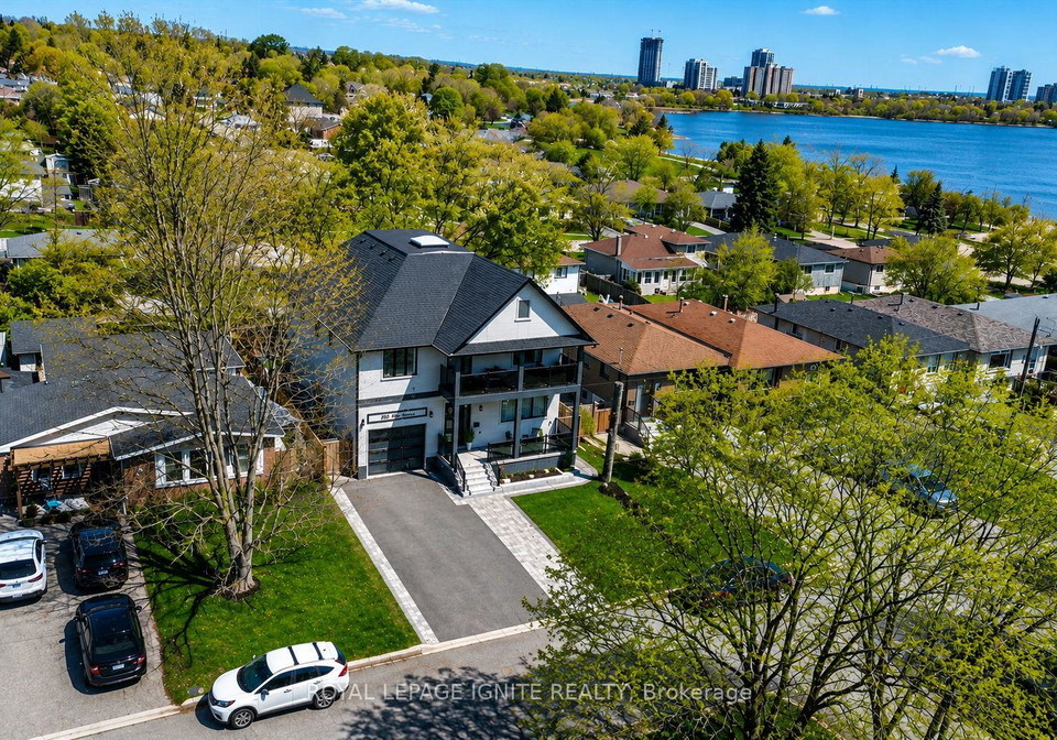 958-mink-street-pickering-ontario-e13122486