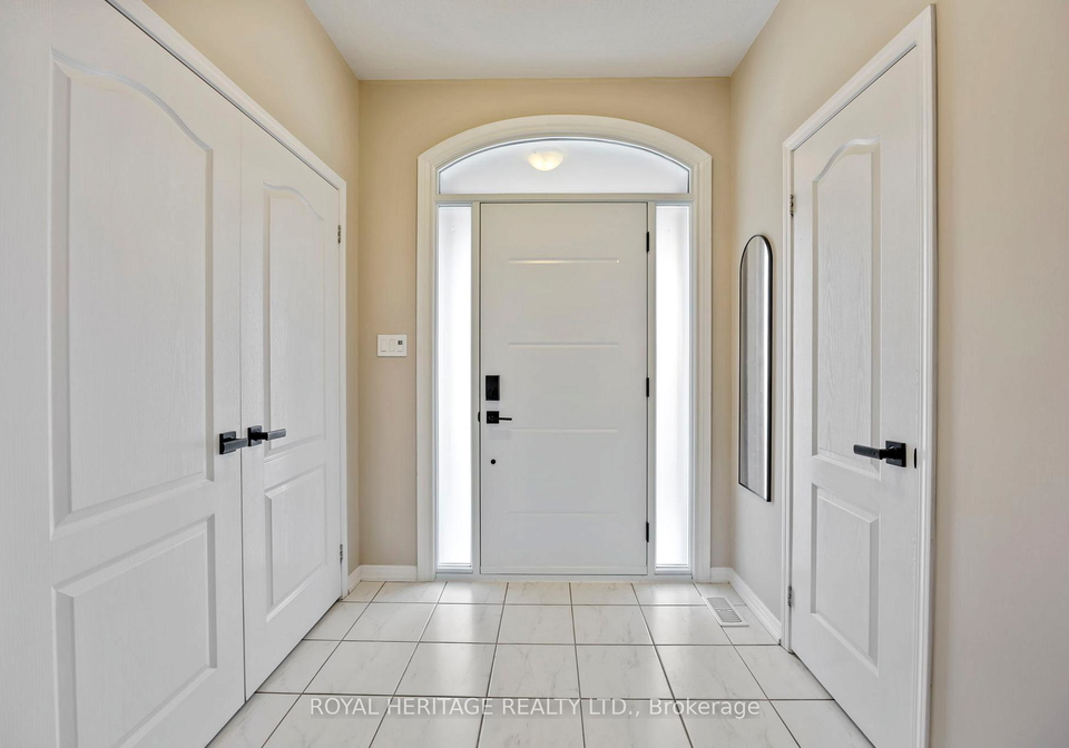 1531-elmsley-drive-pickering-ontario-e13122598