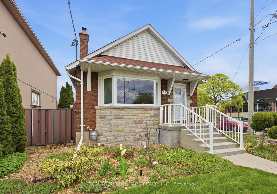 92-durant-avenue-east-york-ontario-e13122970