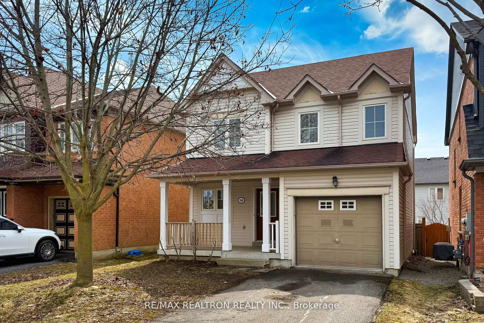 1868-secretariat-place-oshawa-ontario-e13123740