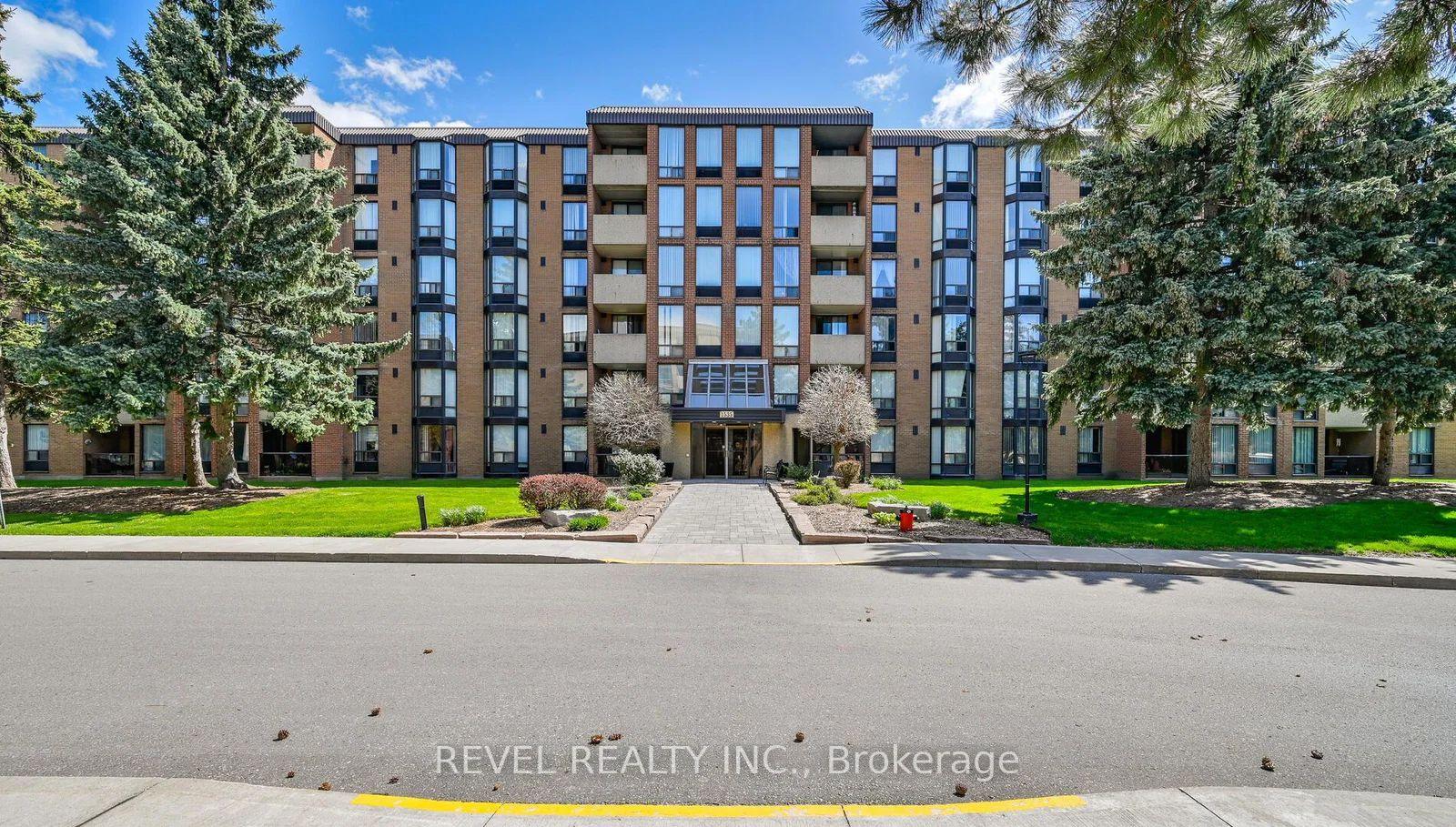 1540-pickering-parkway-pickering-ontario-e13123978