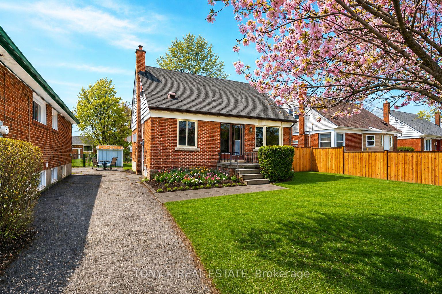 23-scotswood-road-scarborough-ontario-e13124894
