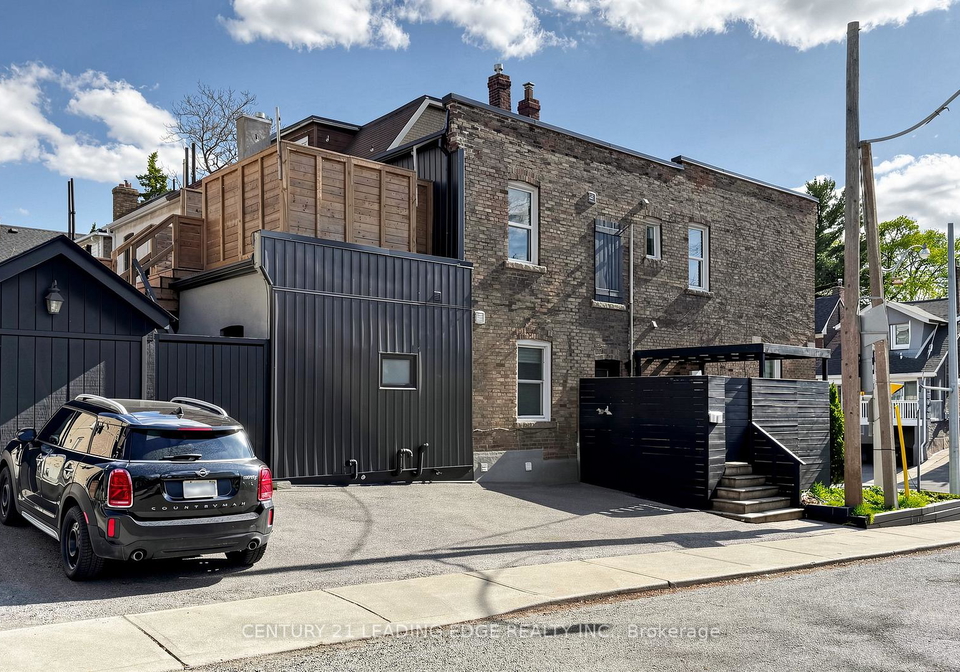 679-woodbine-avenue-toronto-ontario-e13124956
