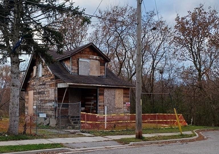 85-hall-street-oshawa-ontario-e13125018