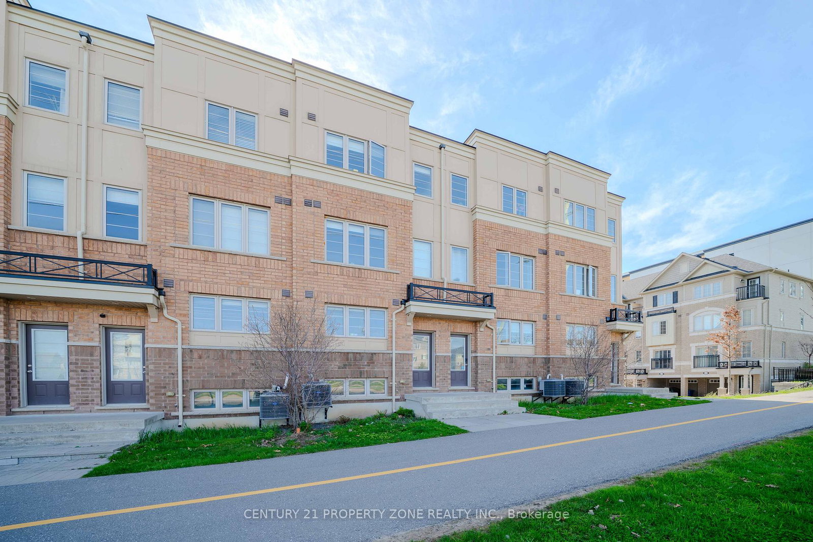 2514-rosedrop-path-oshawa-ontario-e13125126