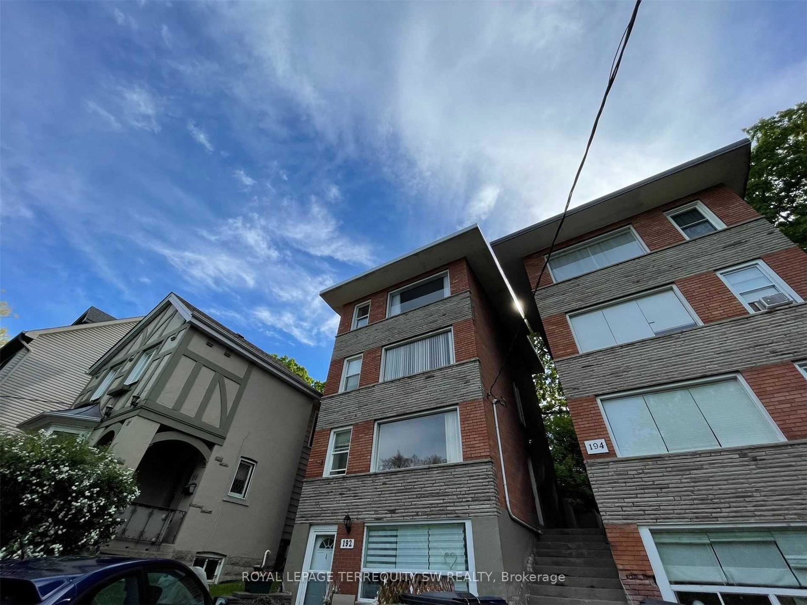 192-kenilworth-avenue-e-toronto-ontario-e13125218