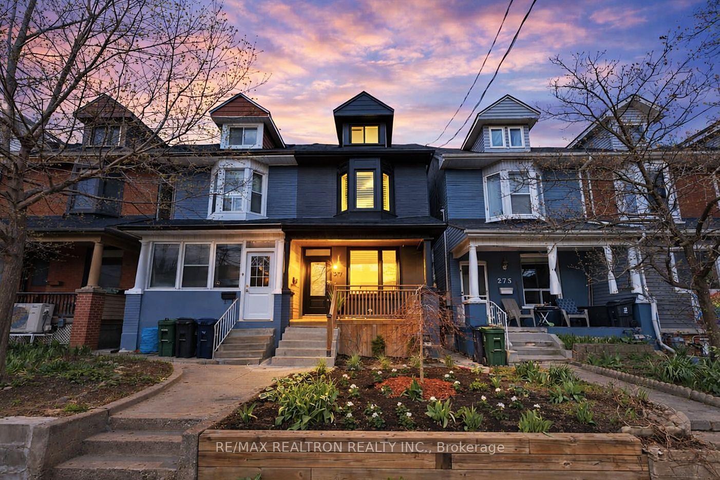 277-boston-avenue-toronto-ontario-e13125582
