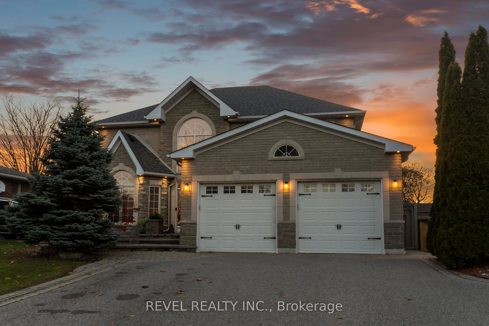70-applewood-crescent-whitby-ontario-e13125596