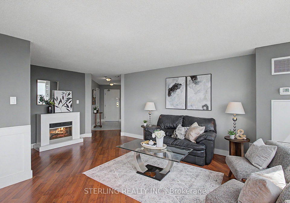 11753-sheppard-avenue-e-scarborough-ontario-e13125700