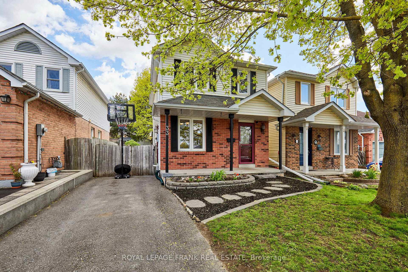 33-overbank-drive-oshawa-ontario-e13126470
