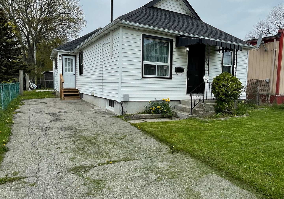 350-oshawa-boulevard-s-oshawa-ontario-e13126750