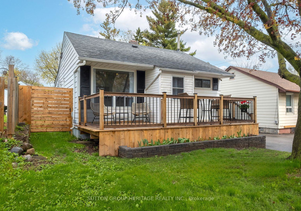 34-maple-street-ajax-ontario-e13127032