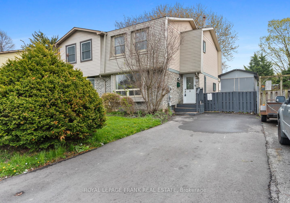 521-gaylord-drive-oshawa-ontario-e13127064