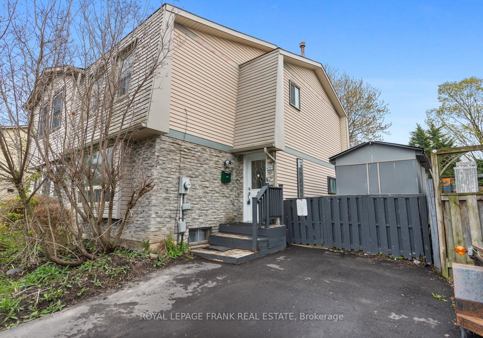 521-gaylord-drive-oshawa-ontario-e13127064