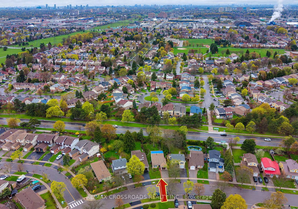 151-goldhawk-trail-scarborough-ontario-e13127832