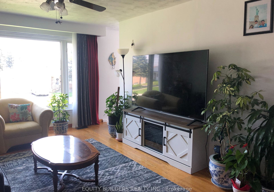 1340-w-cedar-st-west-street-w-oshawa-ontario-e13128132
