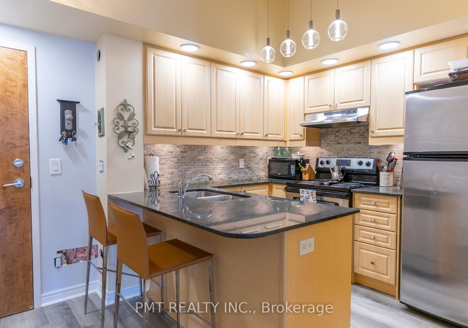 60-fairfax-crescent-scarborough-ontario-e13128320