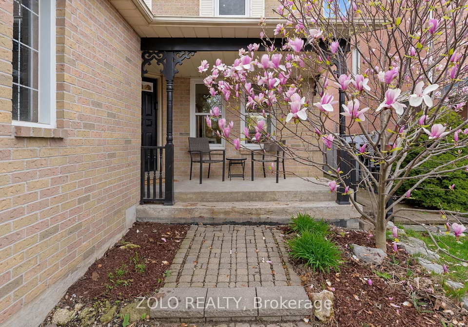 10-coles-avenue-ajax-ontario-e13128672