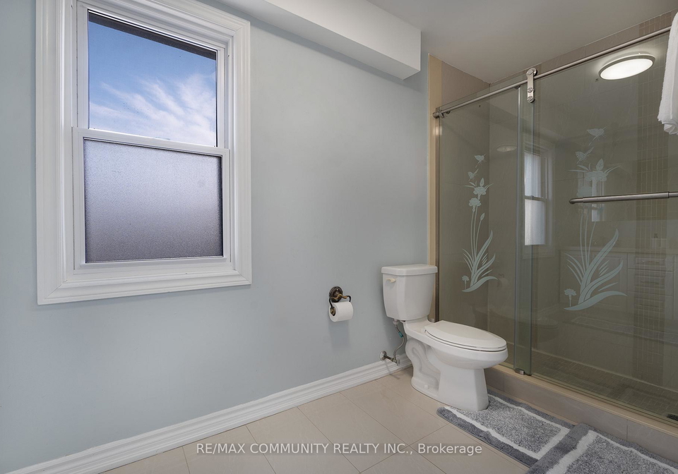 33-windsor-avenue-ajax-ontario-e13128832