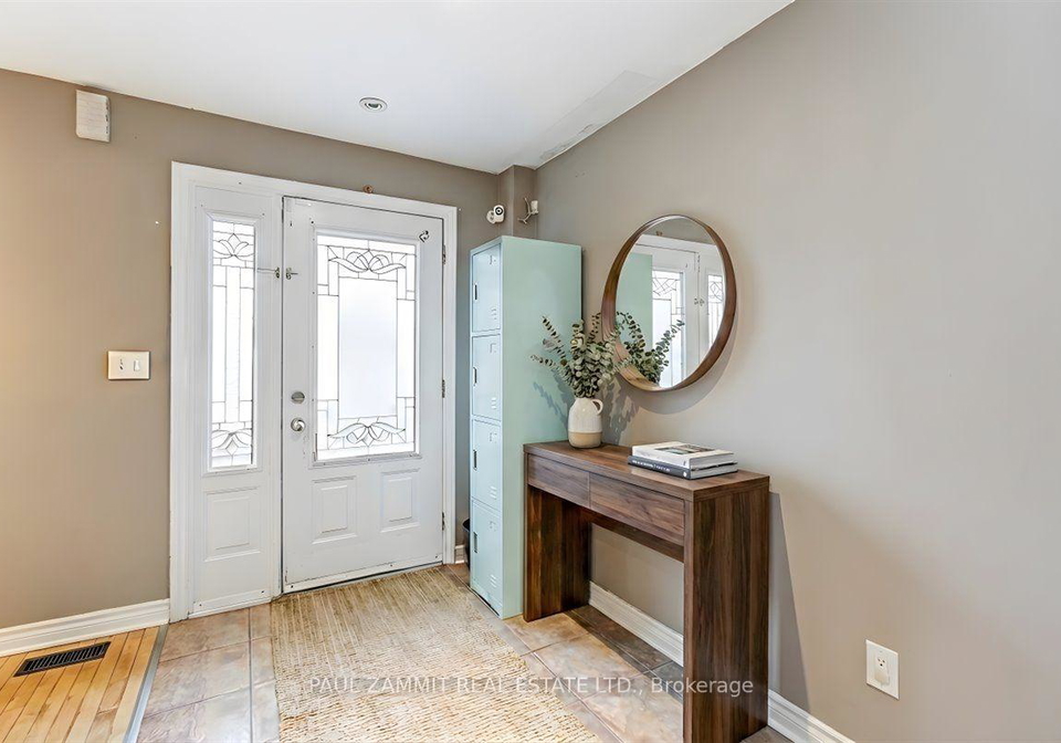 4-binswood-avenue-east-york-ontario-e13128936