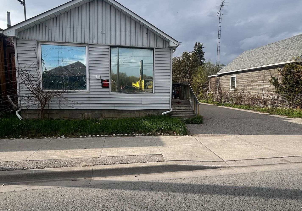 252-bloor-street-n-oshawa-ontario-e13129456