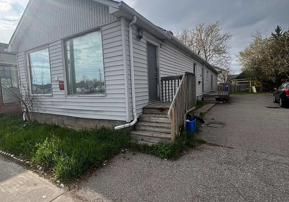 252-bloor-street-n-oshawa-ontario-e13129456