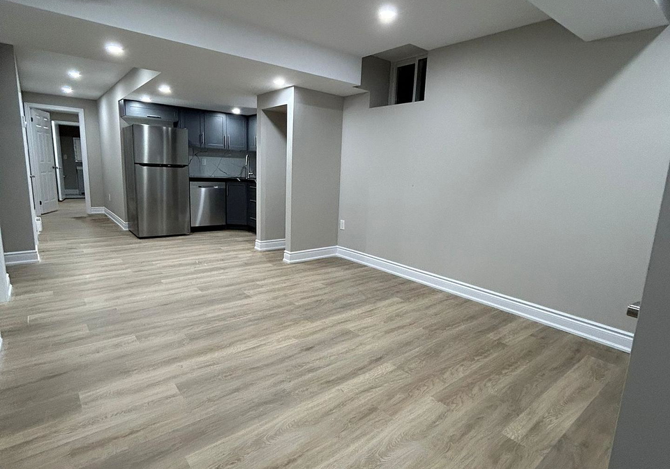 2100-hallandale-street-oshawa-ontario-e13129850